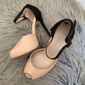 BCBG Heels Size 5 Open Toe